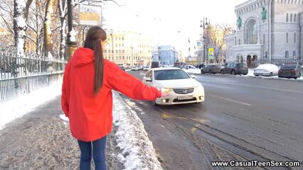 Случайная встреча на улице закончилась анальным сексом.