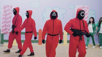 Игра в кальмара 18+ (порно пародия 2 часть)