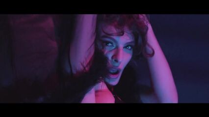 Reckaze - сквирт цепочка (Official Music Video) Romanian